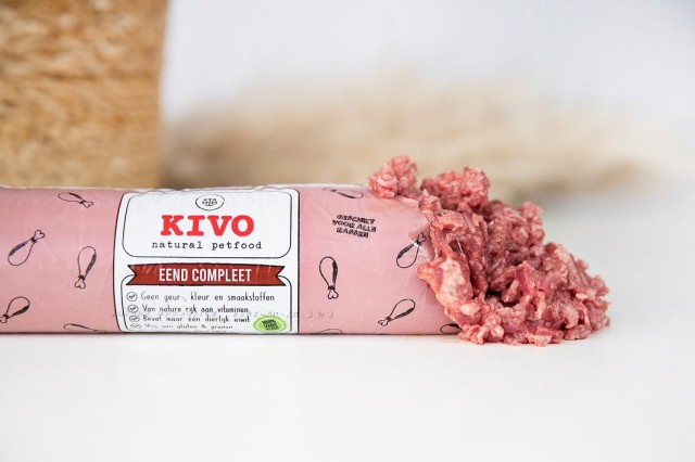 Kivo Mražené maso Kachní svalovina, vnitřnosti a kosti mleté 500 g Kivo Mražené maso Kachní svalovina, vnitřnosti a kosti mleté 500 g