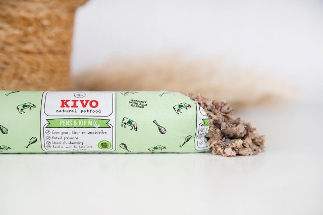 Kivo Mražené maso Hovězí dršťky a kuřecí maso mleté 500 g Kivo Mražené maso Hovězí dršťky a kuřecí maso mleté 500 g