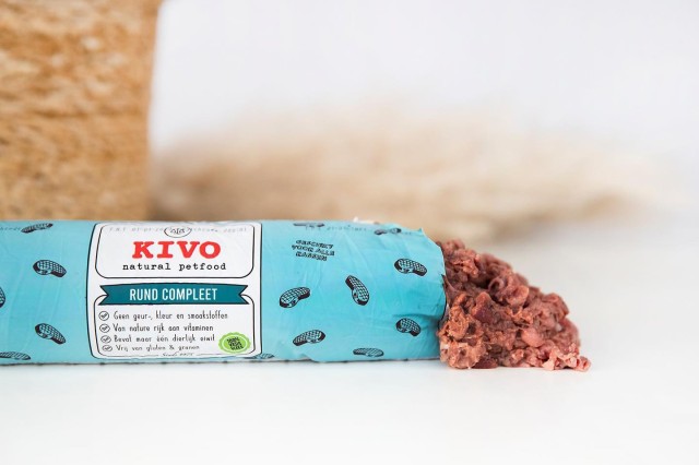 Kivo Mražené maso Hovězí svalovina, vnitřnosti a kosti mleté 1 kg Kivo Mražené maso Hovězí svalovina, vnitřnosti a kosti mleté 1 kg